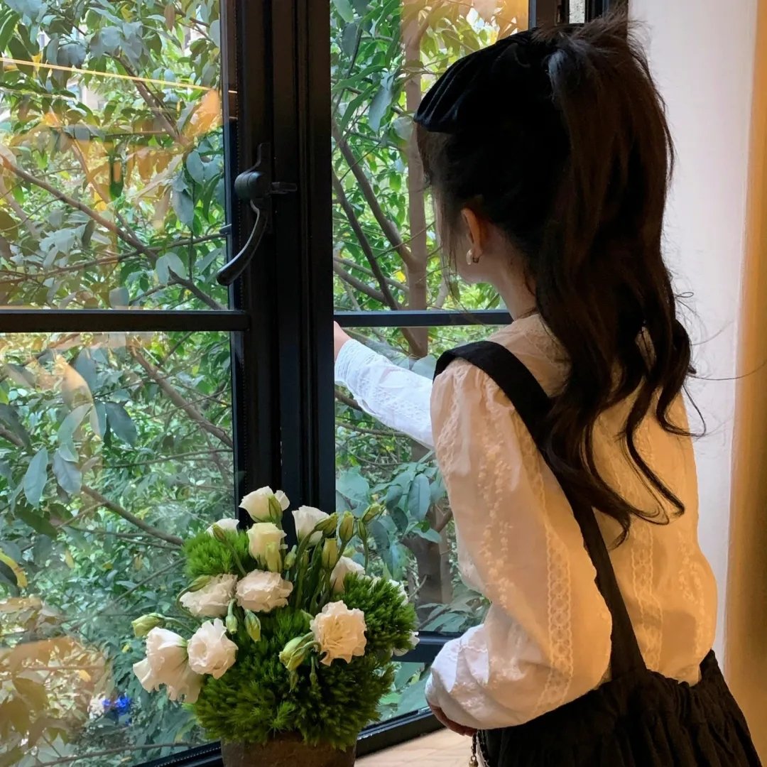 白色橄榄树